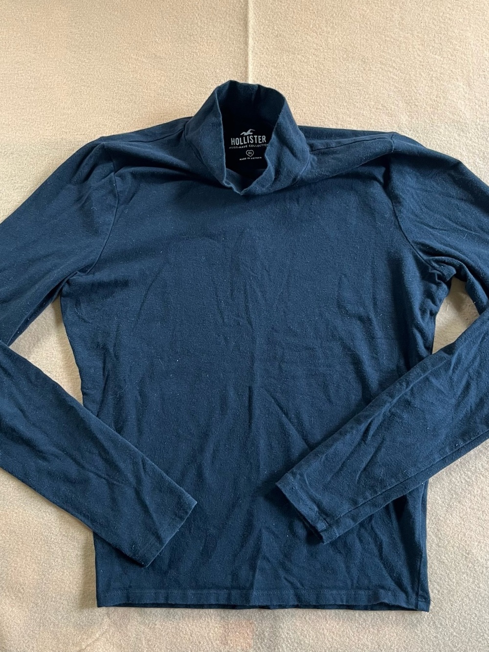 Hollister Must-Have Collection Black Mock Neck Long Sleeve Top Women’s M